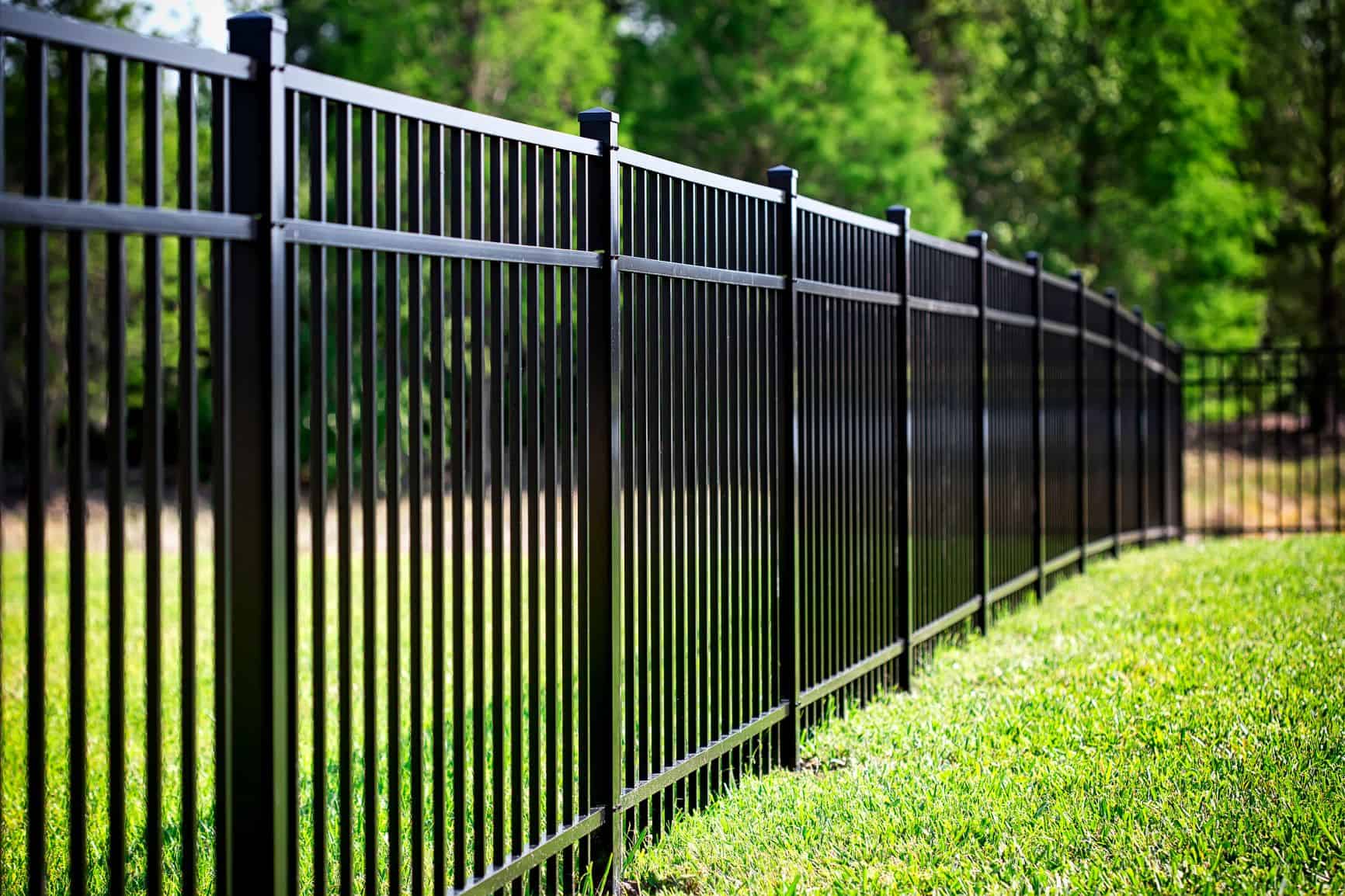 aluminum fence cost